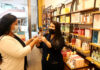SE SOLICITA CAJERO/A Y ASESOR/A DE VENTAS PARA PERFUMERÍA EN CABA (CON EXPERIENCIA), FULL TIME. CONTRATACIÓN EVENTUAL empleada para perfumeria atencion al publico hombres y mujeres employee for perfume shop customer service men and women Cajero para perfumería en CABA