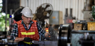 SE REQUIERE OPERADOR DE MAQUINA DE PRODUCCIÓN PARA EMPRESA METALÚRGICA, MÍNIMA EXPERIENCIA operador de maquinaria para industria metalurgica machine operator for metallurgical industry