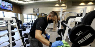 personal de limpieza para gimnasios gym cleaning staff