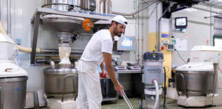 SE BUSCAN OPERARIOS DE LIMPIEZA INDUSTRIAL (CON O SIN EXPERIENCIA), ESTUDIOS MÍNIMO PRIMARIA Personal Para Limpieza De Fabrica Personal de limpieza general de plantas industriales cleaning staff of industrial plants, bakery company