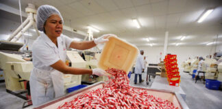 SE NECESITAN HOMBRES Y MUJERES PARA PRODUCCIÓN Y EMPAQUE DE DULCES, FULL TIME 1ER TURNO Empacadores de dulces packerss