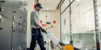 SOLICITAMOS PERSONAL DE LIMPIEZA (HOMBRES Y MUJERES), CON O SIN EXPERIENCIA. HORARIOS FLEXIBLES PART TIME Y FULL TIME personal de limpieza sin experiencia female and cleaning staff limpiadores limpiadoras