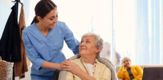 SE BUSCAN CUIDADORAS DE ADULTOS MAYORES (8 VACANTES), GUARDIAS DE DÍA O NOCHE POR MEDIO Cuidadoras domiciliarias auxiliar geriatrico gerocultora cuidadora domiciliaria Caretaker of elderly geriatric assistant geroculttora home caregiver