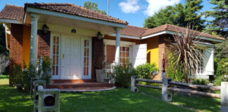 SE BUSCA MATRIMONIO DE CASEROS PARA LIMPIEZA, CUIDADO Y MANTENIMIENTO DE CASA QUINTA. SE OFRECE BUEN PAGO Y VIVIENDA Matrimonio de Caseros para casa quinta tareas basicas domesticas limpieza y mantenimiento de la casa Marriage Household couple basic household chores cleaning and maintenance of the house