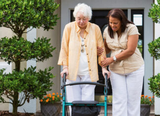 cuidadoras de pacientes domiciliarios assistente domiciliare del paziente home care home patient caregiver gerocultora