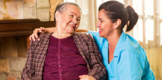 SE SOLICITAN CUIDADORAS CON O SIN EXPERIENCIA, TRABAJO A TURNOS. INCORPORACIÓN INMEDIATA cuidadora-domiciliaria-home-caregiver-home-care-cuidadora-caregiver