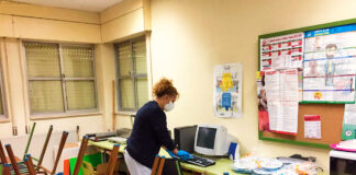 SE BUSCA PERSONAL DE LIMPIEZA (AMBOS SEXOS) PARA IMPORTANTE INSTITUCIÓN EDUCATIVA. TURNO TARDE, INCORPORACIÓN INMEDIATA Personal de limpieza en colegios cleaning in school limpiador de escuela infantil nursery school cleaner
