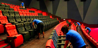 SE NECESITAN LIMPIADORES/AS PARA LIMPIEZA DE TEATROS Y CINES, NO SE REQUIERE EXPERIENCIA PREVIA. TURNOS ROTATIVOS limpiadores para limpieza de teatros y cines limpiadores de salas de cine movie theater cleaners cinema cleaning workers