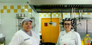 SE SOLICITAN CAMAREROS PARA IMPORTANTES SANATORIOS (HOMBRES Y MUJERES) INGRESO INMEDIATO, JORNADA COMPLETA Camareros Para Importantes Sanatorios Waiters for Important Sanatoriums