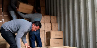 SE NECESITAN AYUDANTES PARA CARGA Y DESCARGA DE CAJAS (CON O SIN EXPERIENCIA), 1ER TURNO DE LUNES A VIERNES. SE OFRECE BUEN PAGO POR SEMANA ayudante de carga y descarga Loading and Unloading Assistants