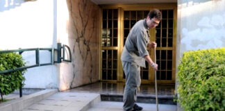 SE NECESITA PERSONAL DE LIMPIEZA PARA CONSORCIO (JORNADA DE 4 Y 5 HORAS), TURNO TARDE. BUEN SUELDO Personal de limpieza para consorcio conserje ayudante de encargado de edificio assistant building manager janitors male staff