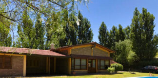 SE NECESITA MATRIMONIO/PAREJA DE GUARDESES PARA FINCA (MÍNIMA EXPERIENCIA). SE OFRECE VIVIENDA, CONTRATO ESTABLE Y SALARIO COMPETITIVO matrimonio pareja de guardeses marriage for farm caseros
