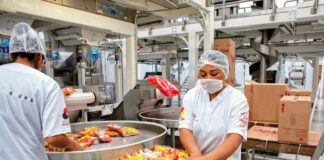 SE SOLICITAN AYUDANTES DE PLANTA CON O SIN EXPERIENCIA (HOMBRES Y MUJERES) PARA COOPERATIVA DE PRODUCTORES DE LECHE. TURNOS ROTATIVOS Operarios de planta Operarios de produccion de alimentos Food pickers packers hombres y mujeres