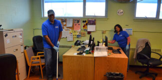 Personal de limpieza cleaning staff