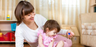 SE BUSCA NIÑERA 2 HORAS DIARIAS DE LUNES A VIERNES, TURNO TARDE DE 15:30 A 19:30 HS ninera babysitter