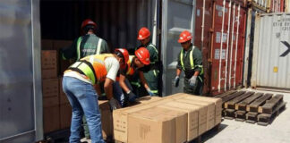 trabajadores para Carga y Descarga Loading and Unloading