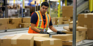 SE BUSCA OPERARIOS DE DEPÓSITO Y REPARTO PARA EMPRESA DE DISTRIBUCIÓN, EXPERIENCIA MÍNIMA. BUEN PAGO Operarios De Depósito y Reparto Para Empresa de Distribución Workers For Distribution Company warehouse