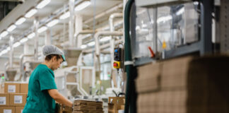 SOLICITAMOS OPERARIOS PARA TAREAS DE ENVASADO Y CONTROL DE INVENTARIO, TURNO TARDE Operarios Para Tareas De Envasado y Control De Inventario operators