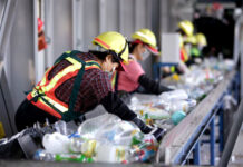 Operarios/as De Reciclaje staff for recycling
