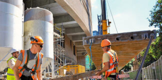 SE BUSCA AYUDANTE DE CONSTRUCCIÓN (CON O SIN EXPERIENCIA), EXCELENTE PAGO POR HORA. JORNADA FULL TIME Ayudante De Construcción construction helper