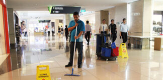 SE SOLICITA PERSONAL DE LIMPIEZA (HOMBRES Y MUJERES), JORNADA REDUCIDA. MÍNIMA EXPERIENCIA Personal De Limpieza Cleaning Staff