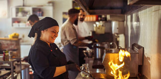 SE REQUIERE PERSONAL PARA RESTAURANTE (HOMBRES Y MUJERES), CON O SIN EXPERIENCIA. VARIOS PUESTOS DISPONIBLES Personal Para Restaurante restaurant staff
