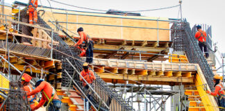 SE SOLICITAN 2 AYUDANTES DE CONSTRUCCIÓN (SIN EXPERIENCIA, SE ENTRENARÁ), 40 HORAS SEMANALES. BUEN PAGO Ayudantes De Construcción construction helpers
