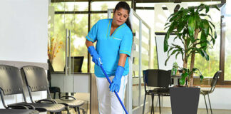 Miscelánea Para Empresa cleaning staff