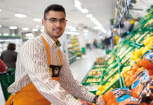 SELECCIONAMOS AUXILIARES DE LIMPIEZA, FRESCOS Y CAJEROS (CON O SIN EXPERIENCIA), TIEMPO COMPLETO Auxiliares De Limpieza Frescos y Cajeros cashiers and cleaning employee