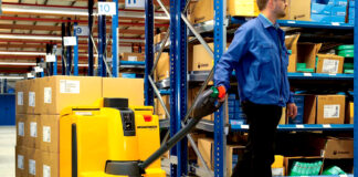 SE NECESITA OPERADOR DE MONTACARGAS CON DISPONIBILIDAD DE HORARIOS, CON O SIN ESTUDIOS. BUEN SUELDO Operador De Montacargas forklift operator
