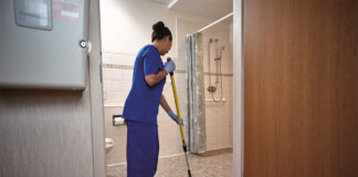 SE NECESITA PERSONAL DE LIMPIEZA (HOMBRES Y MUJERES), NO REQUIERE EXPERIENCIA. 30 HORAS SEMANALES Personal De Limpieza cleaning staff