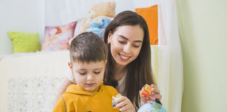 SE NECESITA NIÑERA DÍA POR MEDIO POR LAS MAÑANAS (3 DÍAS A LA SEMANA), BUEN PAGO POR HORA Niñera Babysitter