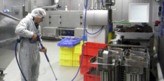 SE NECESITA OPERADOR/A DE LIMPIEZA (CON O SIN EXPERIENCIA), TIEMPO PARCIAL Y COMPLETO Operador/a De Limpieza cleaning operators