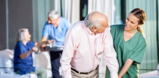 SE SOLICITAN CUIDADORAS DE ADULTOS MAYORES (MÍNIMA EXPERIENCIA), 5 VACANTES EN DIFERENTES ZONAS Cuidadoras caregivers