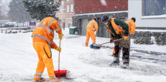 SE SOLICITAN TRABAJADORES/AS PARA REMOCIÓN DE NIEVE (COMERCIAL Y RESIDENCIAL), NO ES NECESARIO EXPERIENCIA Trabajadores/as Para Remoción De Nieve Snow Removal Worker