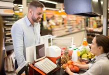SE SOLICITA CAJERO/A – REPONEDOR/A PARA SUPERMERCADO EN MADRID (EXPERIENCIA VALORABLE), MEDIA JORNADA DE 20 HORAS SEMANALES Cajeros y Reponedores Cashiers and Replenishes Cajero reponedor en Madrid