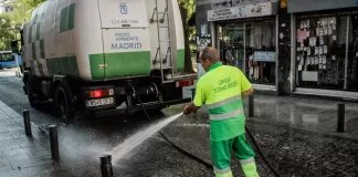 SE PRECISAN OPERARIOS/AS PARA LIMPIEZA VIARIA (MÍNIMA EXPERIENCIA), JORNADA COMPLETA TURNO ROTATIVO Operarios/as Para Limpieza Viaria cleaning operators