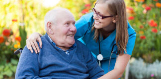 SE SOLICITA PERSONAL PARA ASISTENCIA DE PACIENTE Y ADULTOS MAYORES (CUIDADORES/AS, ENFERMEROS/AS Y AUXILIARES), MÍNIMA EXPERIENCIA Personal Para Asistencia De Paciente y Adultos Mayores Personnel for Patient Assistance and Elderly Adults
