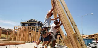 SE NECESITA PEÓN DE CONSTRUCCIÓN (MÍNIMA EXPERIENCIA), SALARIO A CONVENIR. CONTRATO POR TIEMPO INDEFINIDO Peón De Construcción construction laborer