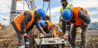 SE BUSCAN 5 OBREROS DE LA CONSTRUCCIÓN, NO REQUIERE EXPERIENCIA. FULL TIME DE LUNES A VIERNES Obreros De La Construcción construction worker