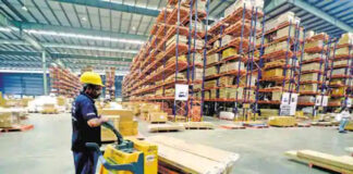 SE SOLICITA OPERARIO PARA BODEGA (MONTACARGUISTA/CHOFER), MÍNIMA EXPERIENCIA. BUENA REMUNERACIÓN Operario Para Bodega warehouse operator