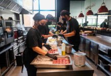 SE BUSCA COCINERO/A C PARA EL HOTEL VILLAS SOL BEACH RESORT DE ENJOY GROUP EN PLAYA HERMOSA, GUANACASTE (6 MESES A 1 AÑO DE EXPERIENCIA), SECUNDARIA. CONTRATO INDEFINIDO Cocineros personal para restaurante en Costa Rica Cooks restaurant staff in Costa Rica