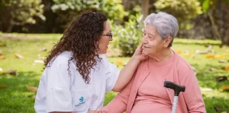 SE NECESITAN CUIDADORAS/ES CON O SIN EXPERIENCIA, TURNO INDIFERENTE, MAÑANA O TARDE Cuidadoras-es-caregivers para residencia de mayores-jpeg