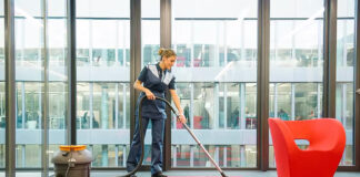 SE PRECISA LIMPIADOR/A (16 HORAS SEMANALES), NO SE REQUIERE EXPERIENCIA. SALARIO SEGÚN CONVENIO Limpiador Empleo de Limpieza en España Empleo en Huesca Empleo sin experiencia Cleaner Cleaning Job in Spain Job in Huesca Job without experience