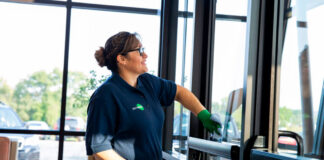 SE SOLICITA MISCELÁNEO/A (SERVICIOS GENERALES DE ASEO), POCA EXPERIENCIA. SE OFRECE SALARIO COMPETITIVO Y OPORTUNIDADES DE CRECIMIENTO Misceláneo Personal de limpieza en Costa Rica empleo de limpieza en Costa Rica Miscellaneous Cleaning staff in Costa Rica cleaning jobs in Costa Rica