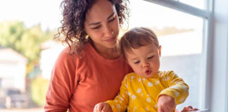 SE SOLICITA NIÑERA PARA EL CUIDADO DE NIÑO DE 1 AÑO. TRABAJO POR HORAS, MAÑANA O TARDE Niñera en Buenos Aires Niñera en Argentina Cuidado de niño pequeño Niñera por horas Babysitter in Buenos Aires Babysitter in Argentina Toddler care Hourly babysitter