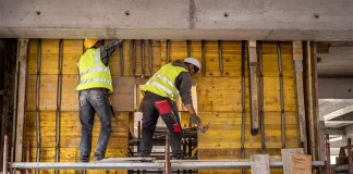 SE PRECISA TRABAJADOR DE LA CONSTRUCCIÓN/ALBAÑIL, PARA EMPRESA DE REHABILITACIÓN DE FACHADAS Y CUBIERTAS. SUELDO 1.800 € AL MES Trabajado de la construcción Albañil empleo de construcción en España Empleo en Cantabria Construction worker Bricklayer construction job in Spain Job in Cantabria