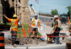 BUSCAMOS AYUDANTES DE CONSTRUCCIÓN (CON O SIN EXPERIENCIA), 4 VACANTES. 30 A 40 HORAS SEMANALES, PAGO $24.00 A $25.00 POR HORA Ayudantes de Construcción Empleo de construcción sin expriencia Empleo en Kelowna Columbia Británica Construction Helpers Construction Jobs with No Experience Jobs in Kelowna British Columbia