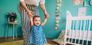 SE BUSCA NIÑERA 4 HORAS DIARIAS, 2 DÍAS A LA SEMANA (LUNES Y VIERNES DE MAÑANA), BUEN PAGO POR HORA Niñera Empleo de niñera en Buenos Aires Niñera para cuidado de bebe Bebe primeros pasos Babysitter in Argentina Babysitter job in Buenos Aires Babysitter for baby care Baby first steps