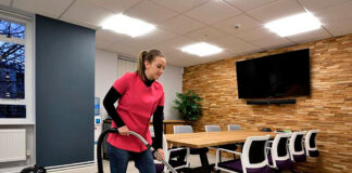 SE SOLICITA PERSONAL DE LIMPIEZA PARA OFICINAS, EDIFICIOS Y LOCALES COMERCIALES (CON O SIN EXPERIENCIA), 20 HORAS SEMANALES Personal de limpieza Cádiz sin experiencia Oficinas Edificios Locales Comerciales Cleaning staff in Cádiz province Employment without experience Spain Offices Buildings Commercial Premises